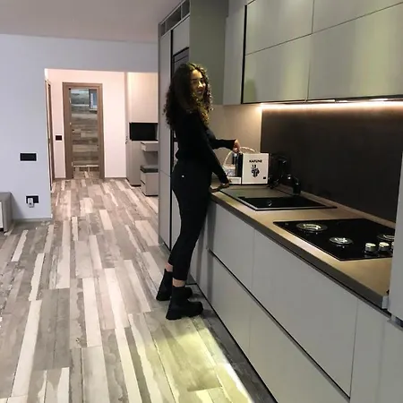 Three-bedroom Luxury Marina
