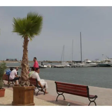Apartment Three-bedroom Luxury Marina Mangalia