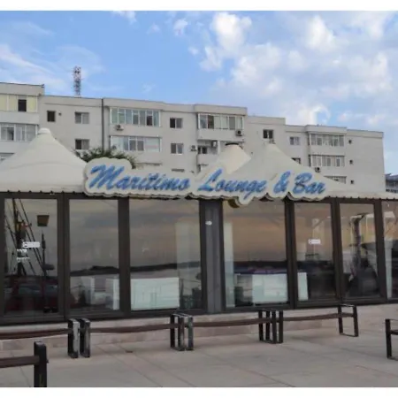 Three-bedroom Luxury Marina Apartment Mangalia