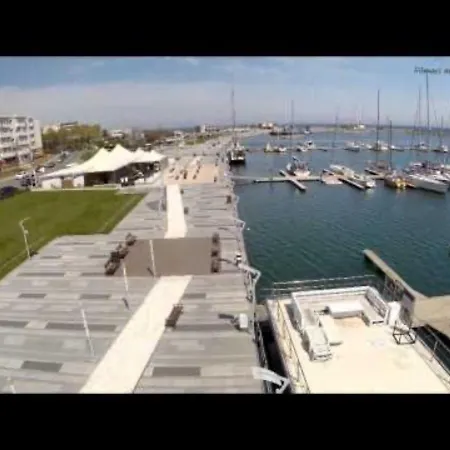 Apartment Three-bedroom Luxury Marina Mangalia