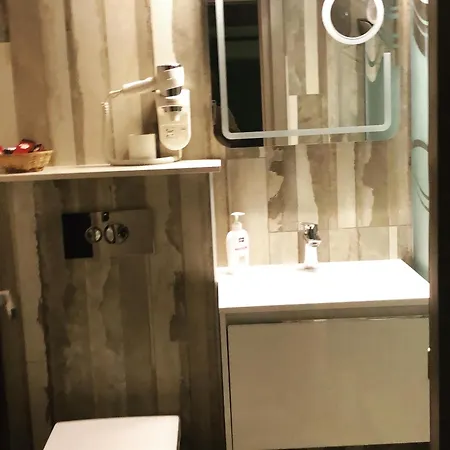 Apartment Three-bedroom Luxury Marina *