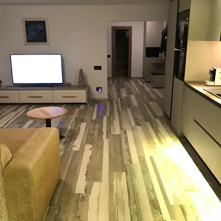 Apartment Three-bedroom Luxury Marina Mangalia